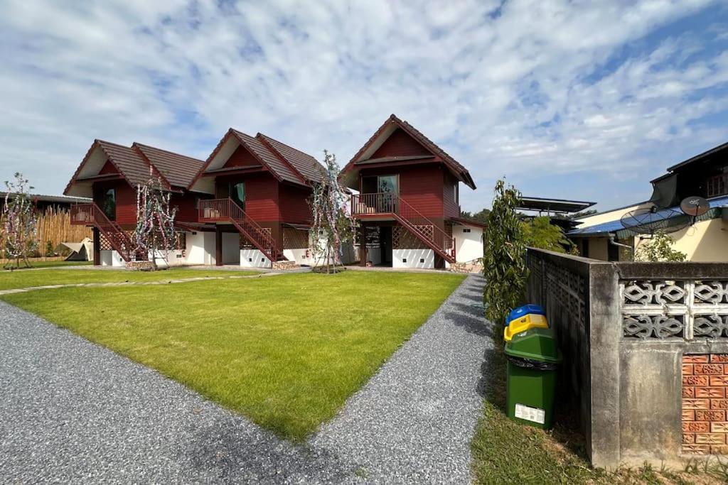 Luxe Nan Home Ban Fai Kaeo Exterior photo