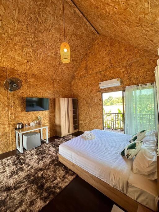 Luxe Nan Home Ban Fai Kaeo Exterior photo